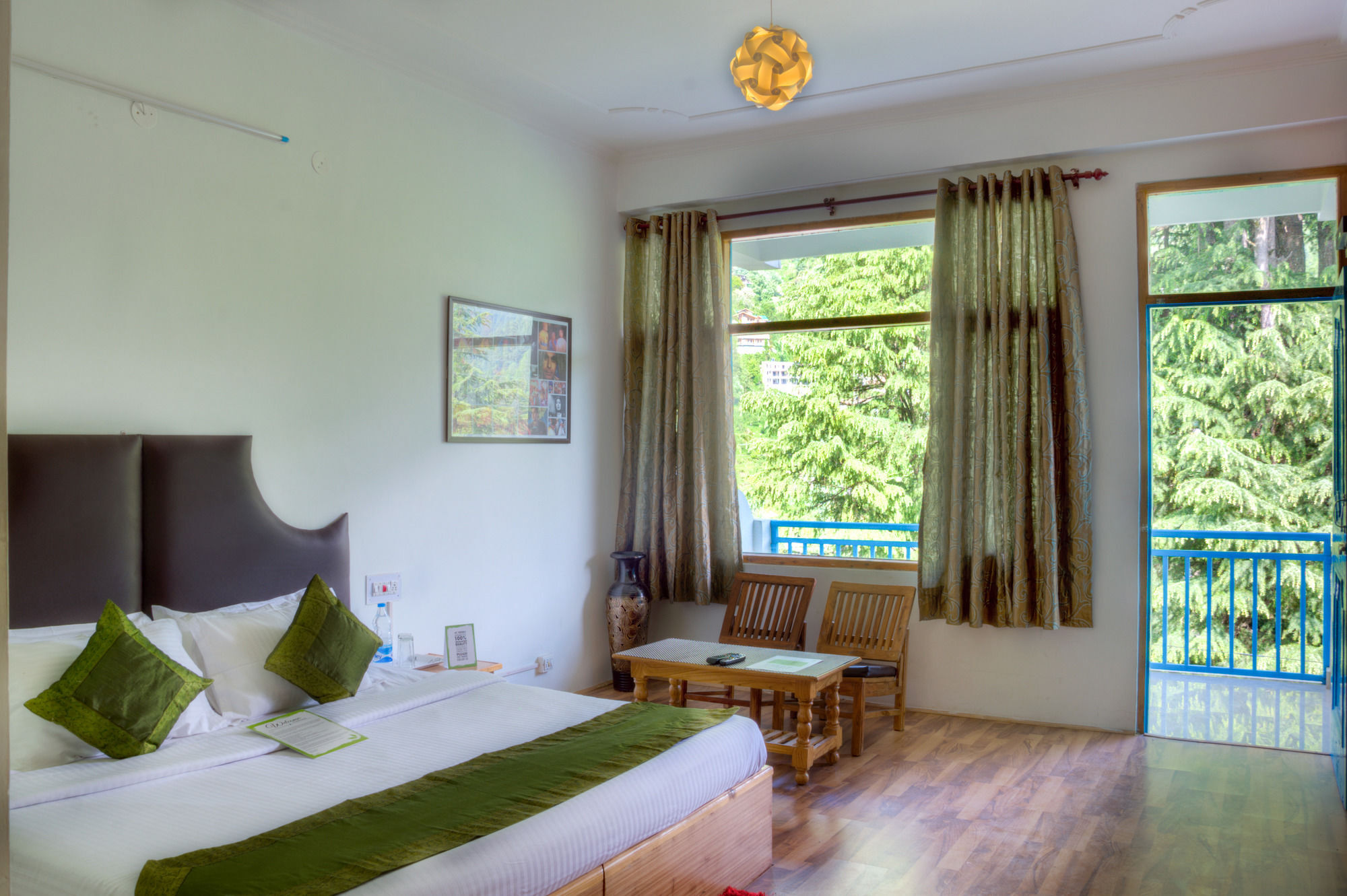 Treebo Trend Celebriti Manali Hotell Vashist Eksteriør bilde